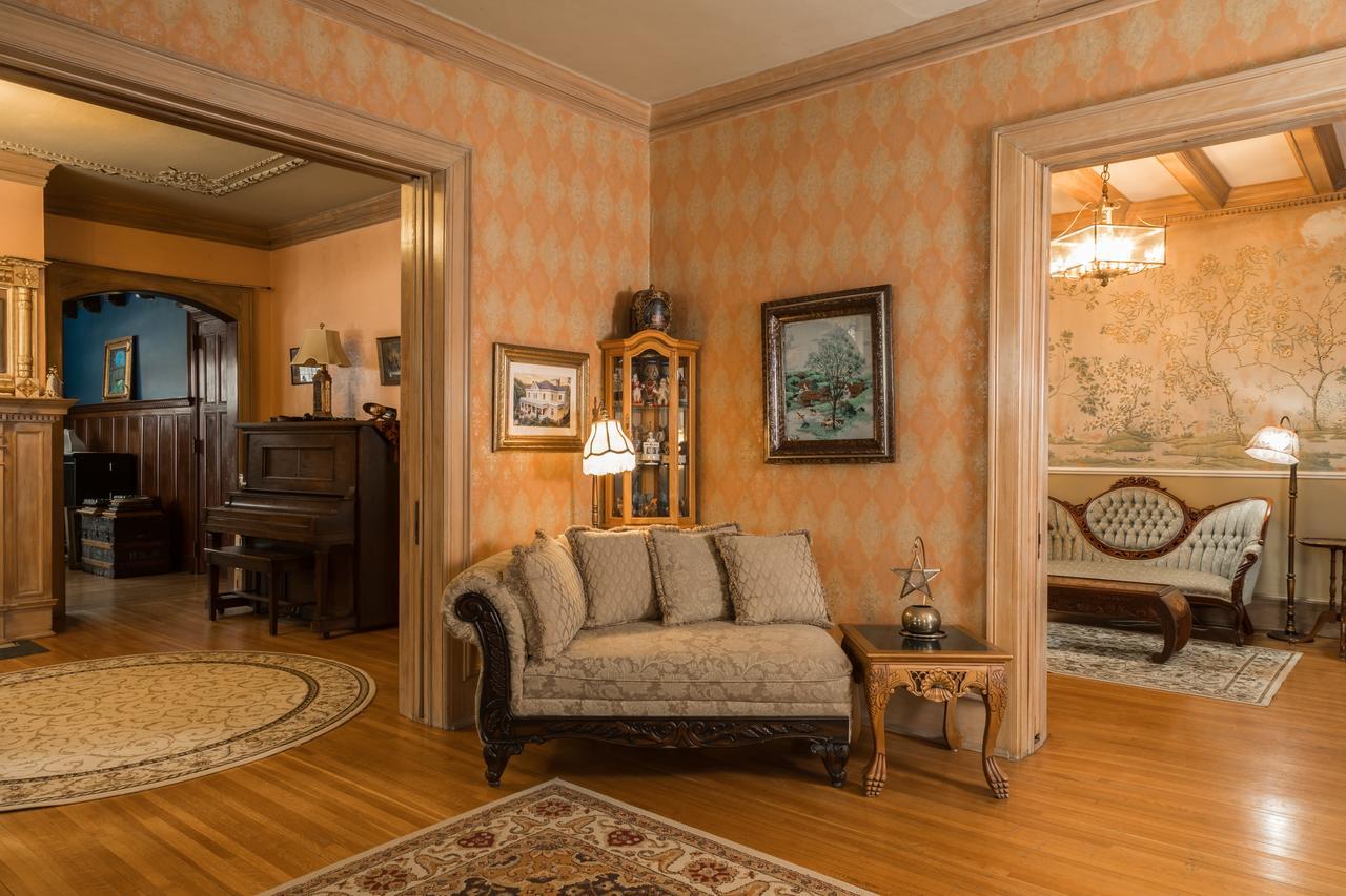 Ringling House Bed & Breakfast Барабу Экстерьер фото